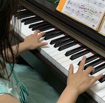 子どものピアノ練習